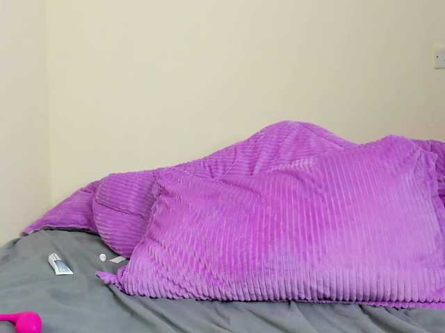 Ebony-Doll live cam on BongaCams