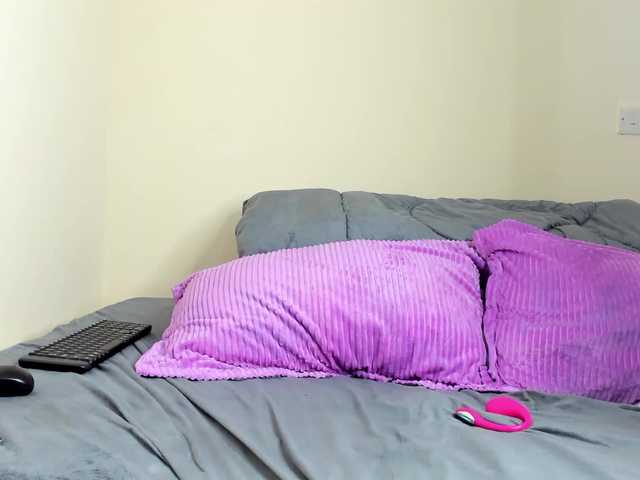Ebony-Doll live cam on BongaCams