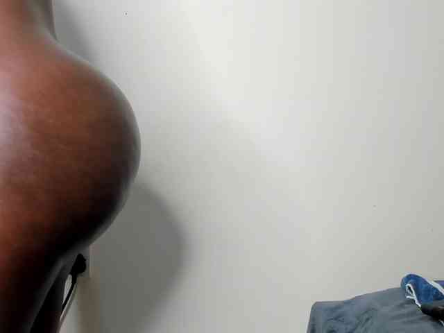Ebony-Doll webcam