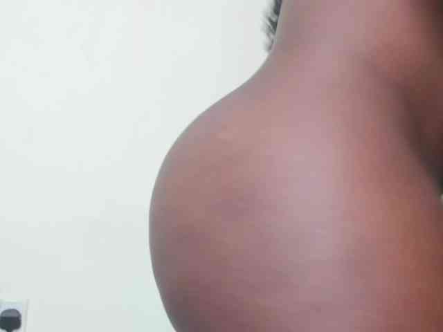 Ebony-Doll webcam