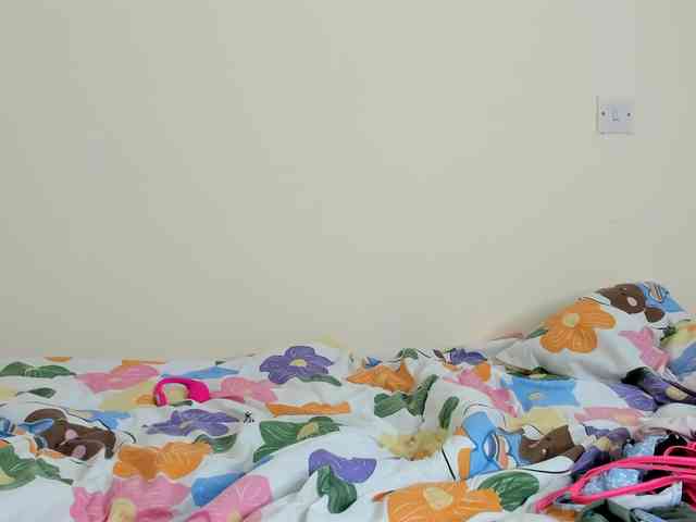 Ebony-Doll webcam