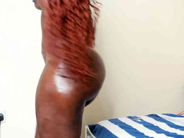Ebony-Doll webcam