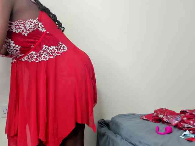 Ebony-Doll Ebony-Doll