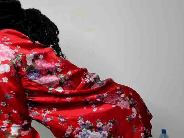 Ebony-Doll webcam