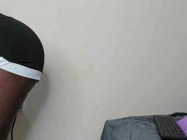 Ebony-Doll webcam