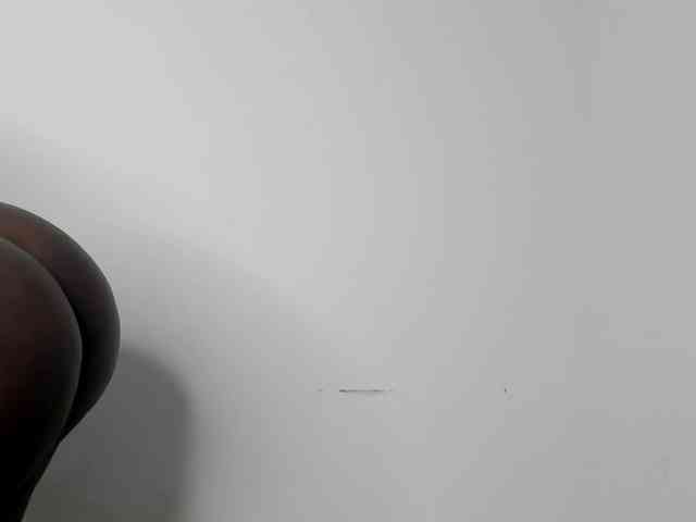 Ebony-Doll webcam