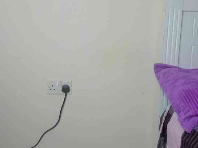 Ebony-Doll webcam