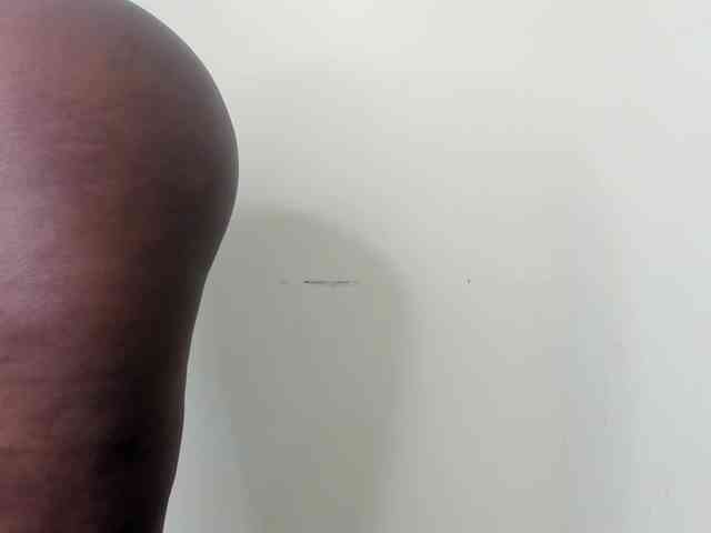 Ebony-Doll webcam