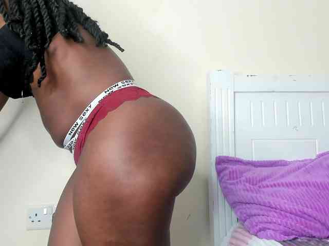 Ebony-Doll webcam