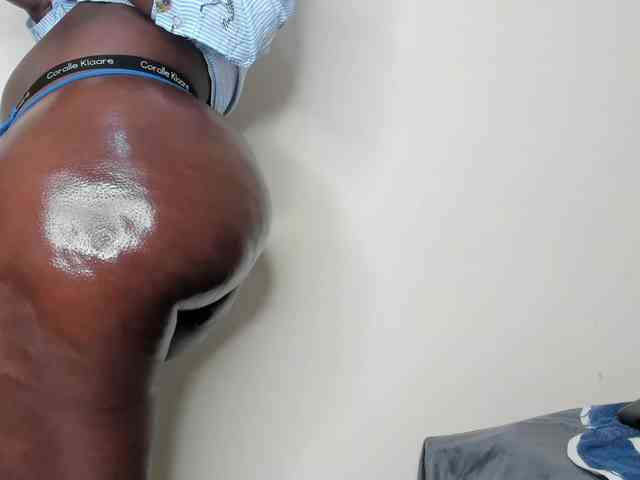 Ebony-Doll webcam