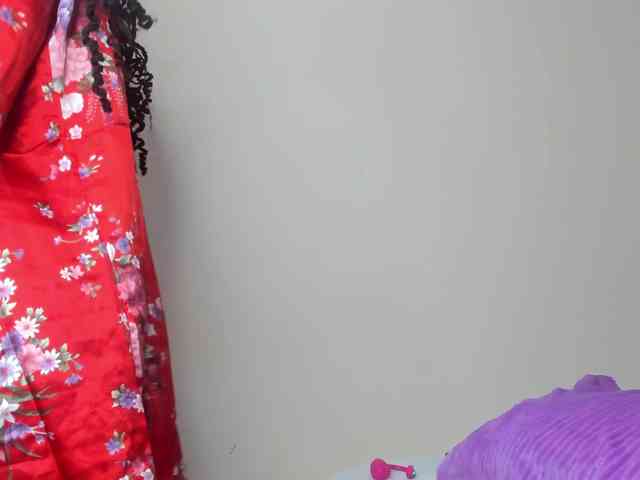 Ebony-Doll webcam