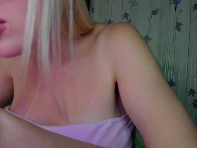 ElinaOcean live cam on BongaCams