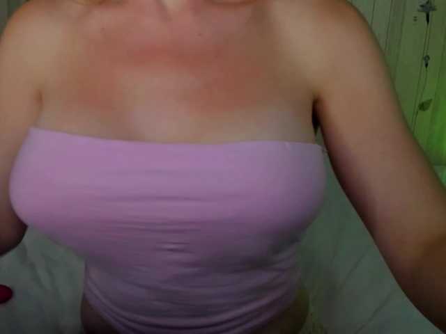 ElinaOcean live cam on BongaCams
