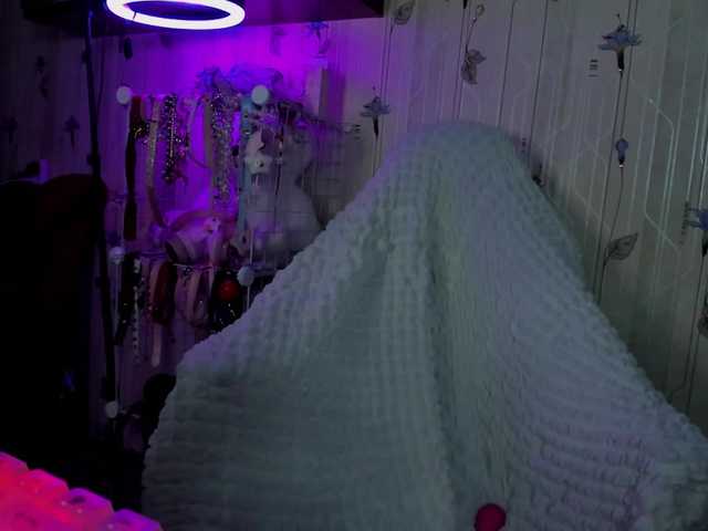 ElinaOcean live cam on BongaCams