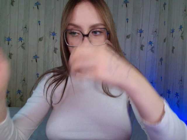 ElinaOcean live cam on BongaCams