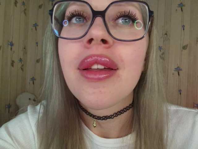 ElinaOcean live cam on BongaCams