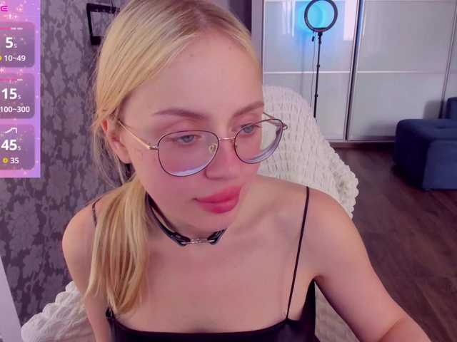 le modèle ElinaOcean est en webcam porno dans un show sur le site bongacams, il possède les tags suivants: White/Caucasian,Blonde,Shaved