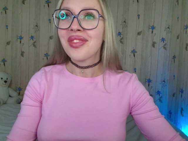 ElinaOcean live cam on BongaCams