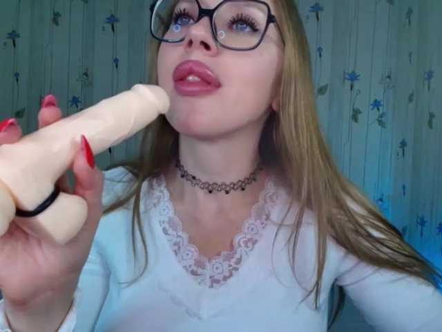 ElinaOcean live cam on BongaCams