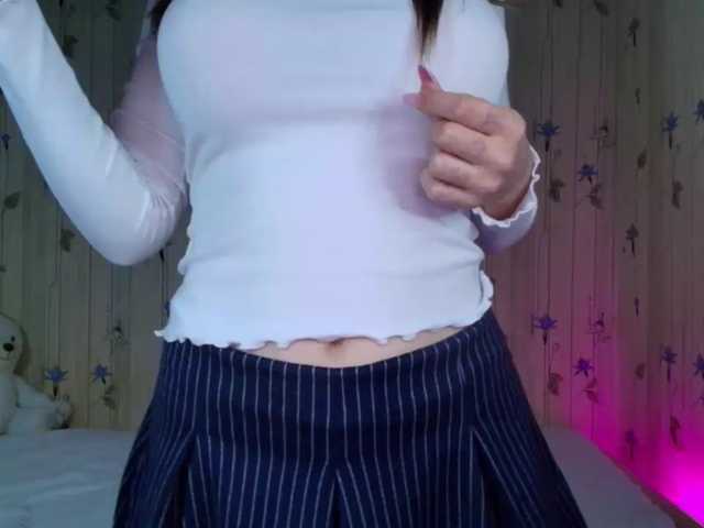 ElinaOcean live cam on BongaCams