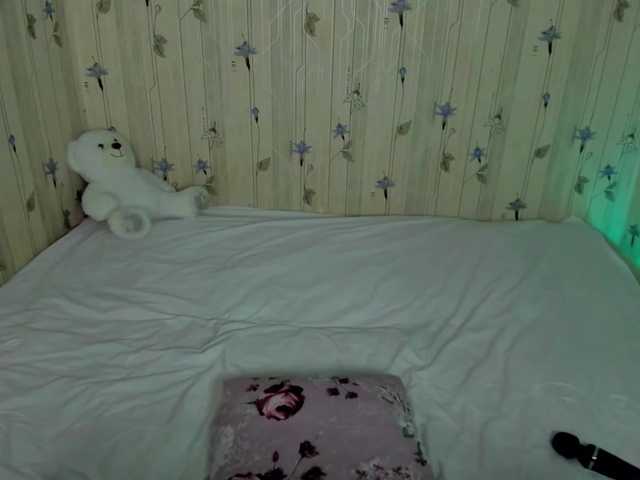 ElinaOcean live cam on BongaCams