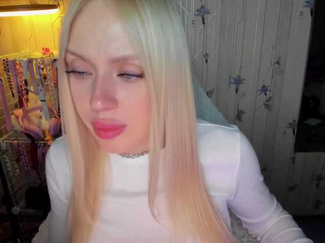 ElinaOcean live cam on BongaCams
