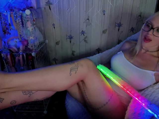 ElinaOcean live cam on BongaCams