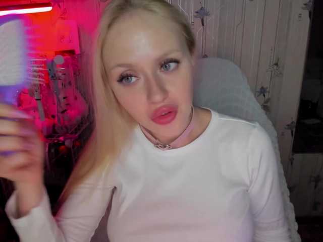 ElinaOcean live cam on BongaCams
