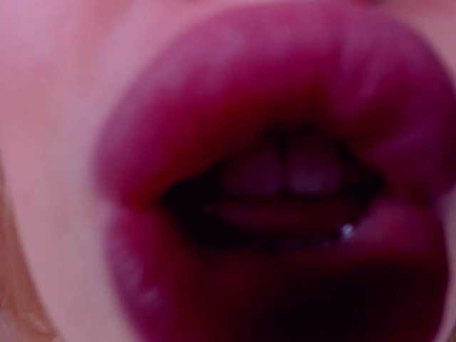 ElinaOcean's BongaCams show and profile