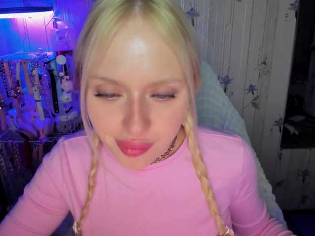 ElinaOcean live cam on BongaCams