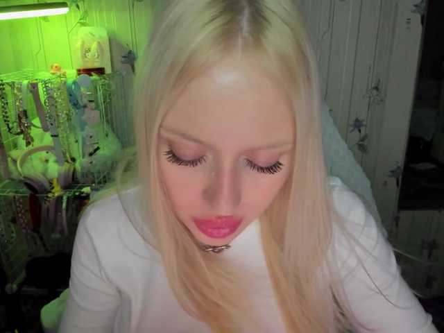 ElinaOcean live cam on BongaCams