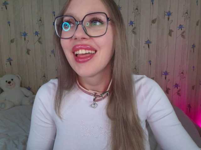 ElinaOcean live cam on BongaCams