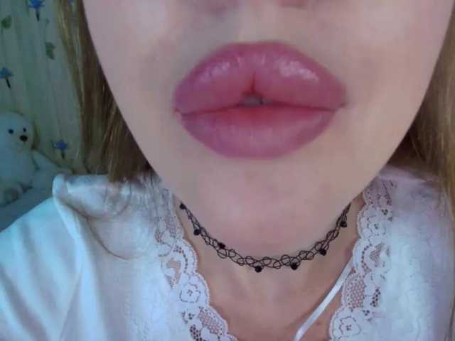 ElinaOcean live cam on BongaCams