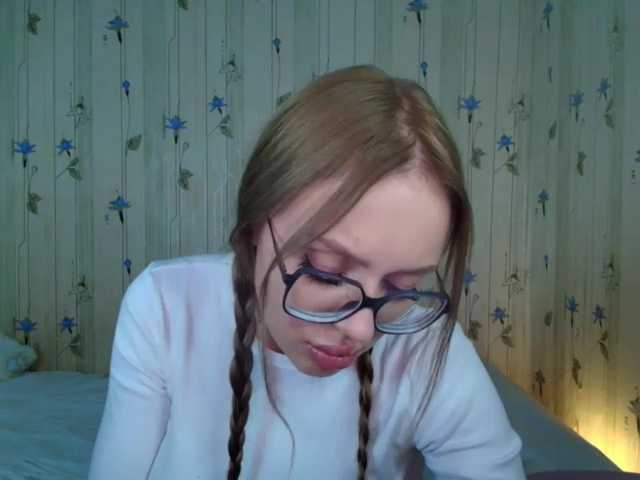 ElinaOcean, en directo ahora en BongaCams