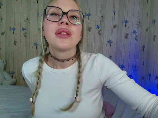 cam random chat ElinaOcean