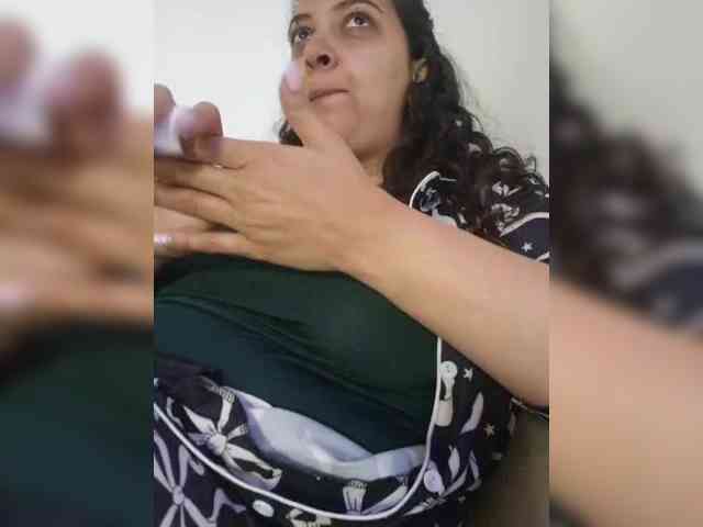 Rebeca4you webcam