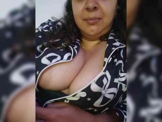 Rebeca4you webcam
