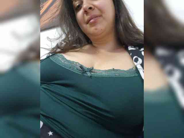 Rebeca4you webcam