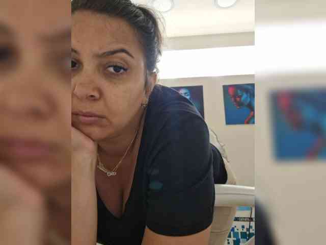 Rebeca4you webcam