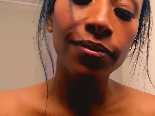 bitch-naughty live webcam show