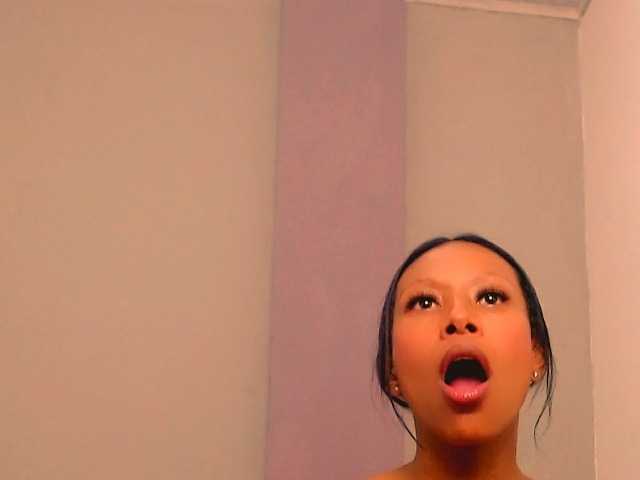 bitch-naughty live webcam show