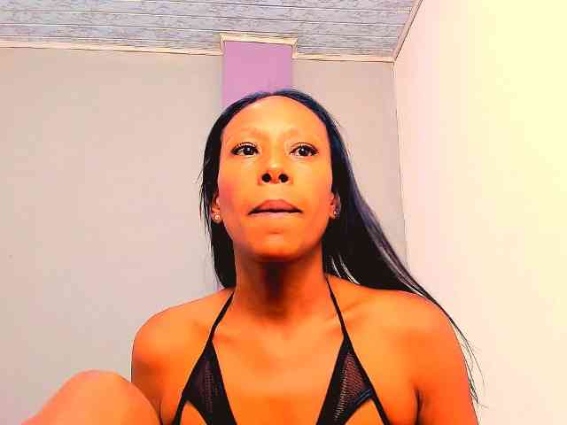 bitch-naughty webcam