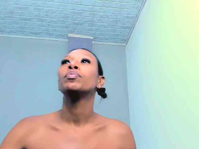 bitch-naughty webcam