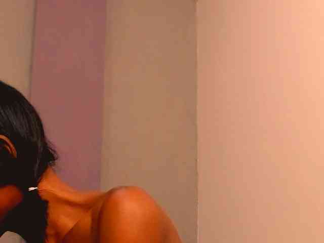 bitch-naughty webcam