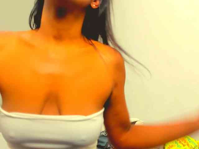 bitch-naughty webcam