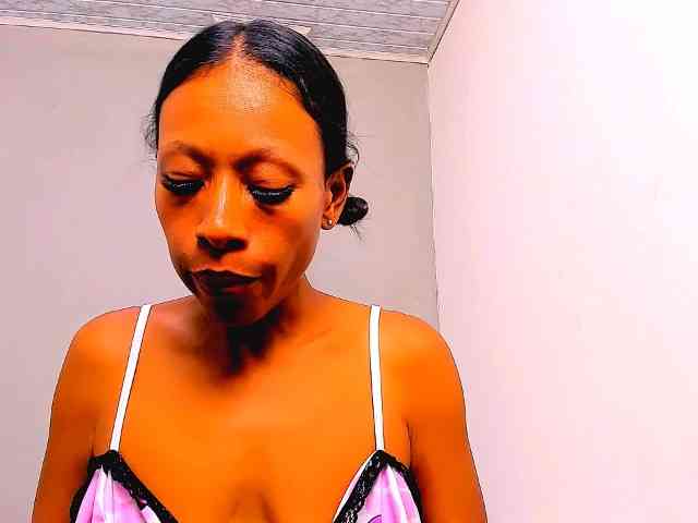 bitch-naughty webcam