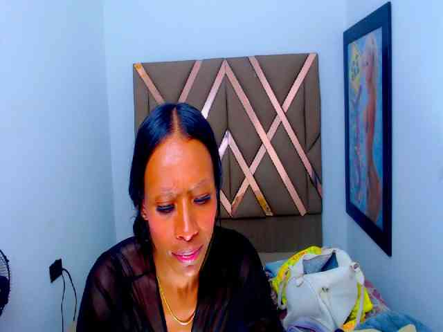 bitch-naughty webcam