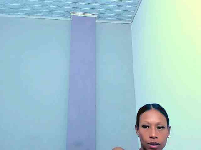 bitch-naughty webcam