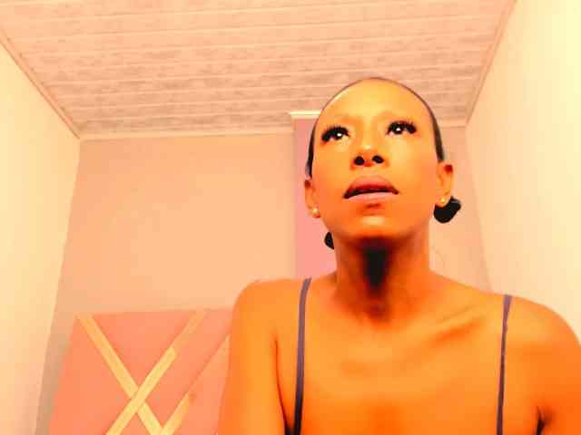 bitch-naughty webcam