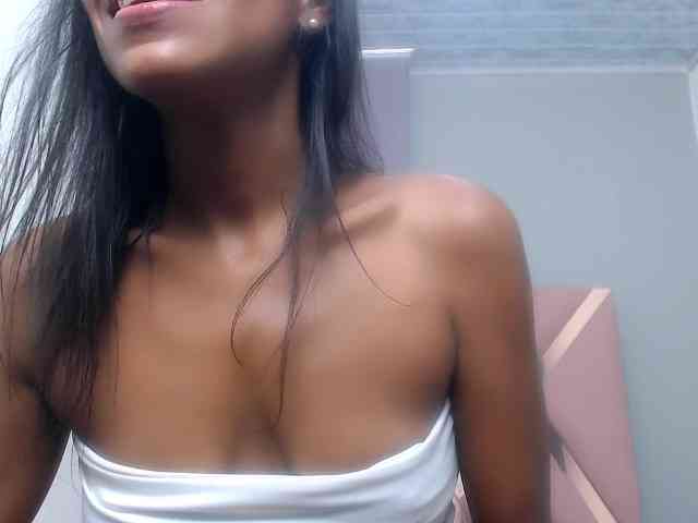 bitch-naughty webcam